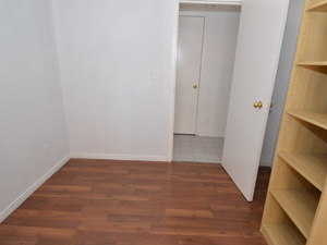3+ Bedroom apartment for rent in TORONTO  