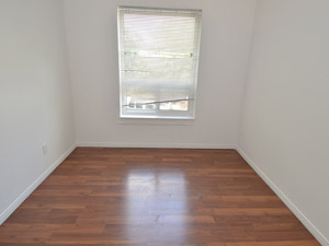 3+ Bedroom apartment for rent in TORONTO  