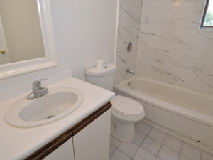 3+ Bedroom apartment for rent in TORONTO  