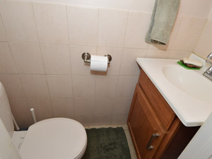 2 Bedroom apartment for rent in TORONTO