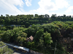 3+ Bedroom apartment for rent in HAMILTON