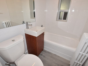 Bachelor apartment for rent in TORONTO 