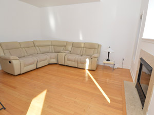 3+ Bedroom apartment for rent in RICHMOND HILL  