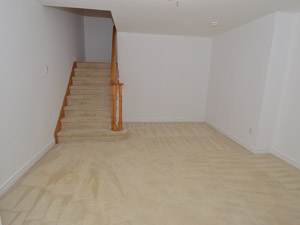 3+ Bedroom apartment for rent in RICHMOND HILL  