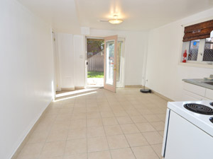 3+ Bedroom apartment for rent in RICHMOND HILL  