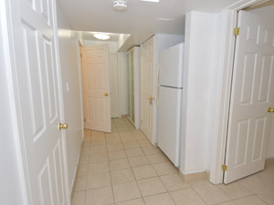 3+ Bedroom apartment for rent in RICHMOND HILL  