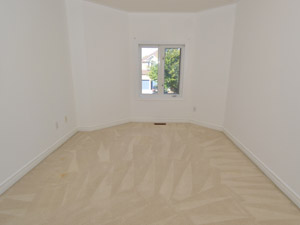 3+ Bedroom apartment for rent in RICHMOND HILL  