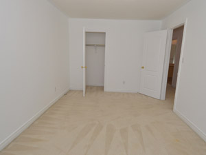 3+ Bedroom apartment for rent in RICHMOND HILL  