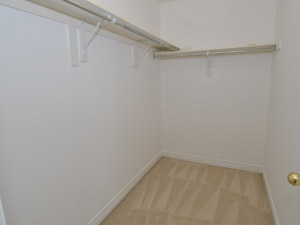 3+ Bedroom apartment for rent in RICHMOND HILL  