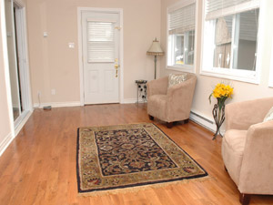 3+ Bedroom apartment for rent in RICHMOND HILL   