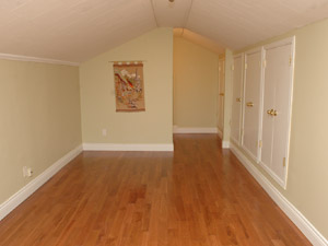 3+ Bedroom apartment for rent in RICHMOND HILL   