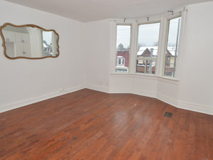 3+ Bedroom apartment for rent in TORONTO   