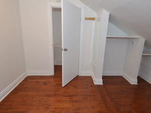 3+ Bedroom apartment for rent in TORONTO   