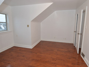 3+ Bedroom apartment for rent in TORONTO   