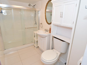 2 Bedroom apartment for rent in TORONTO