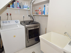 2 Bedroom apartment for rent in TORONTO