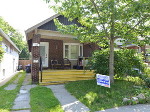 2 Bedroom apartment for rent in TORONTO