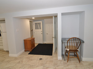 Bachelor apartment for rent in Toronto  