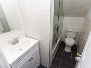 1 Bedroom apartment for rent in TORONTO 