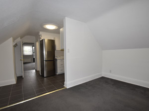 1 Bedroom apartment for rent in TORONTO 