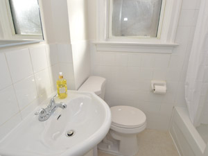 2 Bedroom apartment for rent in ETOBICOKE 