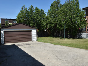 2 Bedroom apartment for rent in ETOBICOKE 