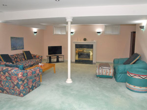 Bachelor apartment for rent in NORTH YORK       