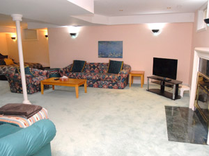 Bachelor apartment for rent in NORTH YORK       