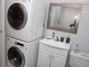 Bachelor apartment for rent in NORTH YORK       