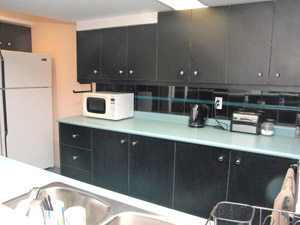 Bachelor apartment for rent in NORTH YORK       