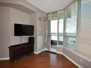 1 Bedroom apartment for rent in TORONTO  