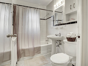 Bachelor apartment for rent in TORONTO