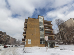 Rental Low-rise 2354-2356 Eglinton Ave E, Scarborough, ON