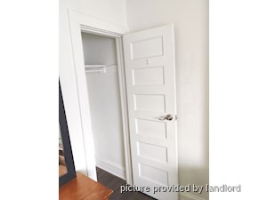 Room / Shared apartment for rent in TORONTO 
