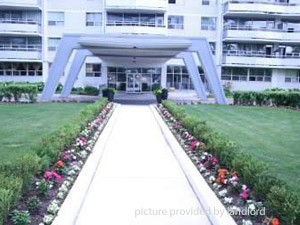 3+ Bedroom apartment for rent in NORTH YORK 