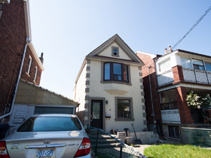Rental House Bloor-Dufferin, Toronto, ON
