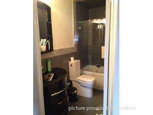 Room / Shared apartment for rent in WOODBRIDGE