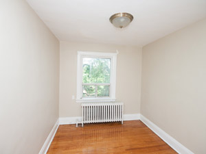 3+ Bedroom apartment for rent in TORONTO