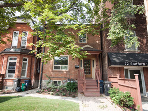 3+ Bedroom apartment for rent in TORONTO
