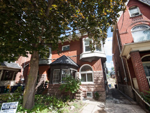 1 Bedroom apartment for rent in TORONTO   