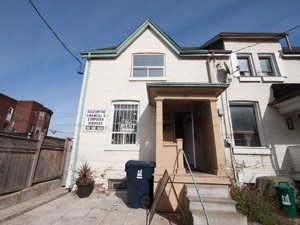 3+ Bedroom apartment for rent in TORONTO