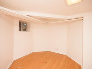 1 Bedroom apartment for rent in TORONTO 