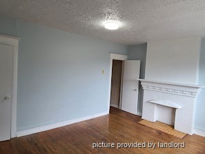 Room / Shared apartment for rent in TORONTO