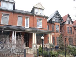 1 Bedroom apartment for rent in TORONTO 