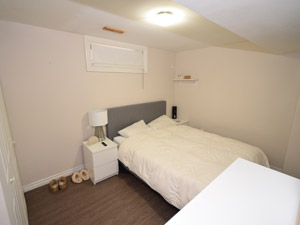 1 Bedroom apartment for rent in TORONTO 