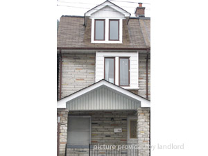 Room / Shared apartment for rent in TORONTO