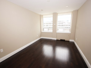 3+ Bedroom apartment for rent in TORONTO   