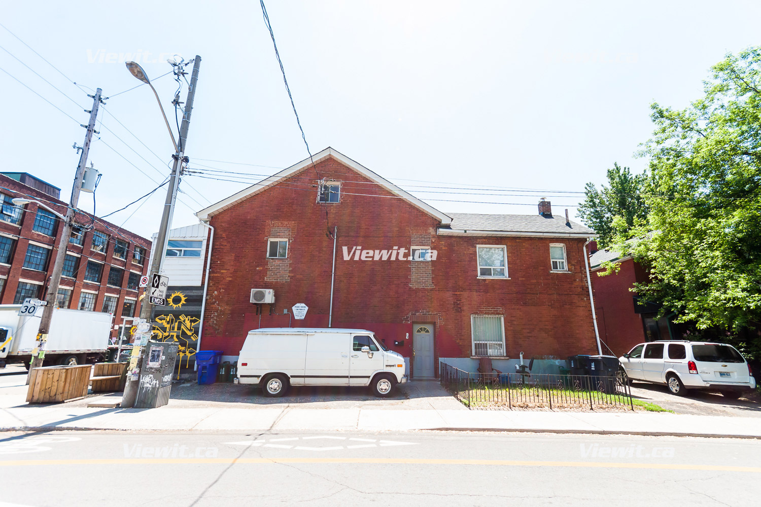 For rent RoncesvallesHigh Par Toronto, 2 bdrm Viewit 162022