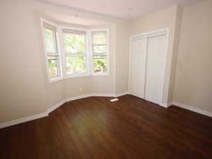 3+ Bedroom apartment for rent in TORONTO