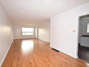 3+ Bedroom apartment for rent in SCARBOROUGH